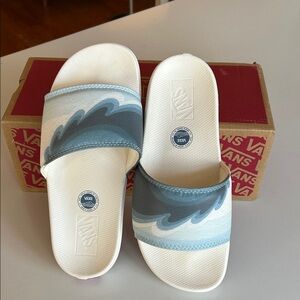 Vans Ocean Wave Blue and White Slides (NWOT)